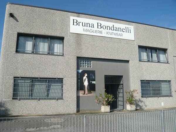 Bruna Bondanelli: una storia di passione e successo nel mondo della maglieria
