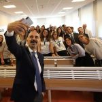 Giovanni Lo Storto: seflie con studenti della Luiss